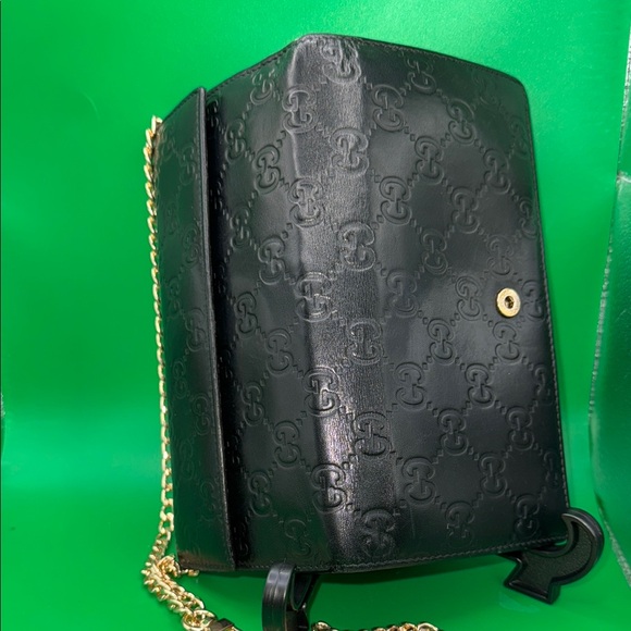 Gucci Sima Black and Gold Wallet with Heart Embellishment - Picture 8 of 13